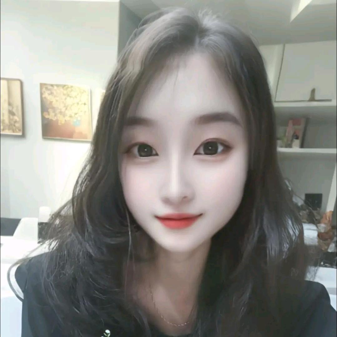 十月小咪