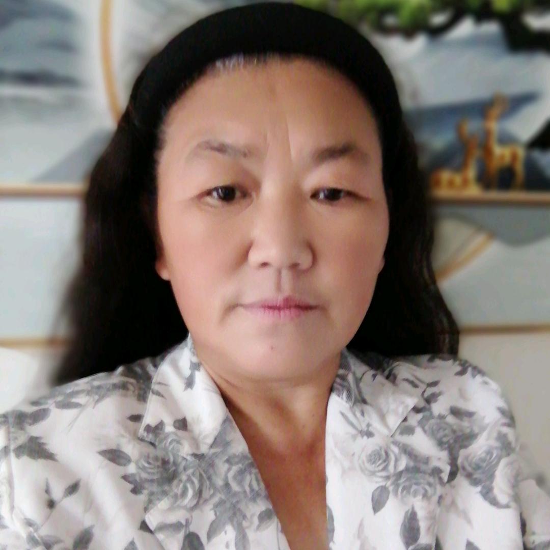 三个孙子孙女的奶奶，（上午九点开播）