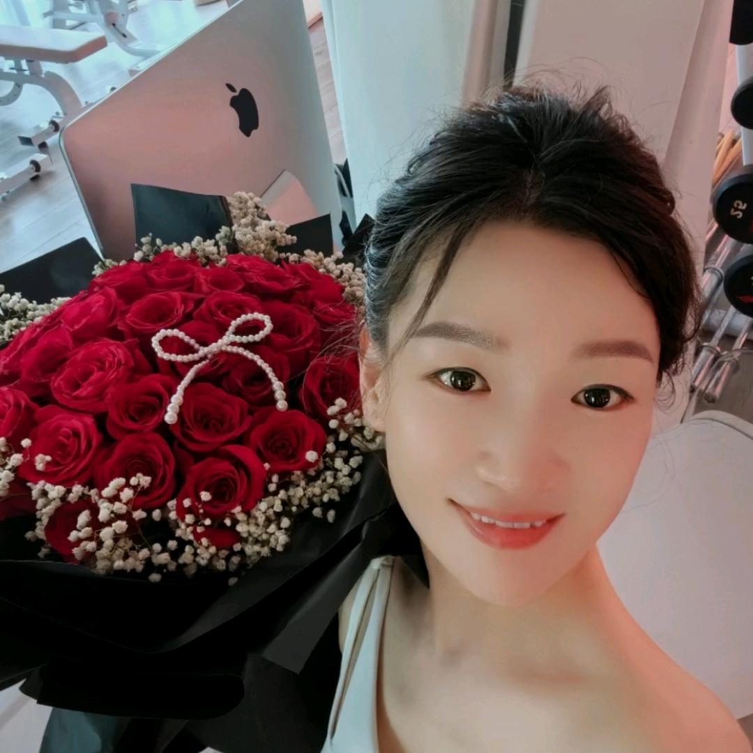 商丘市梁园区武红女装批发