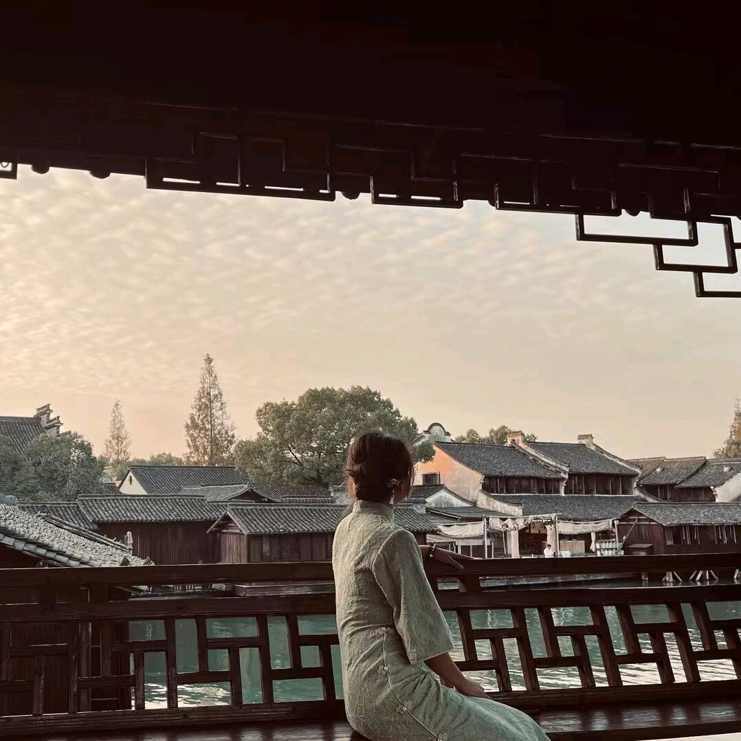 爱吃辣条的小肉包
