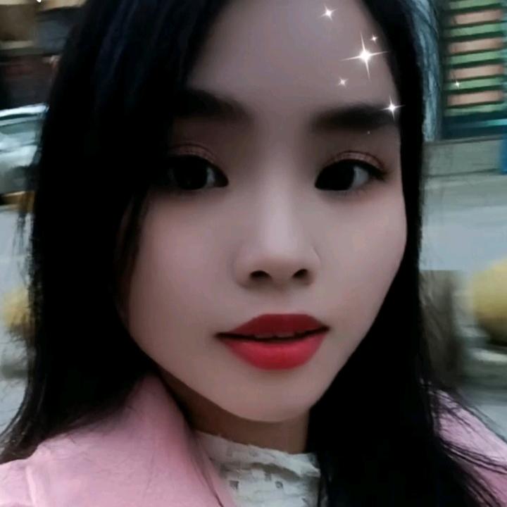 幸福一家俩宝贝