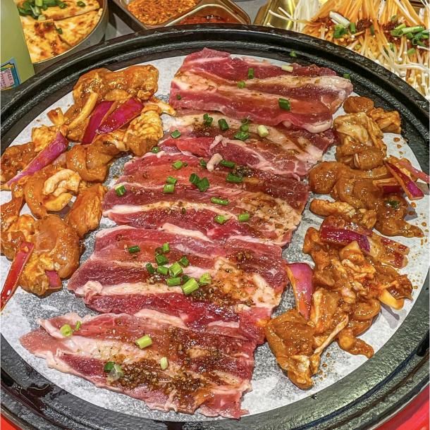 牛豫牛鲜切牛肋条自助烤肉