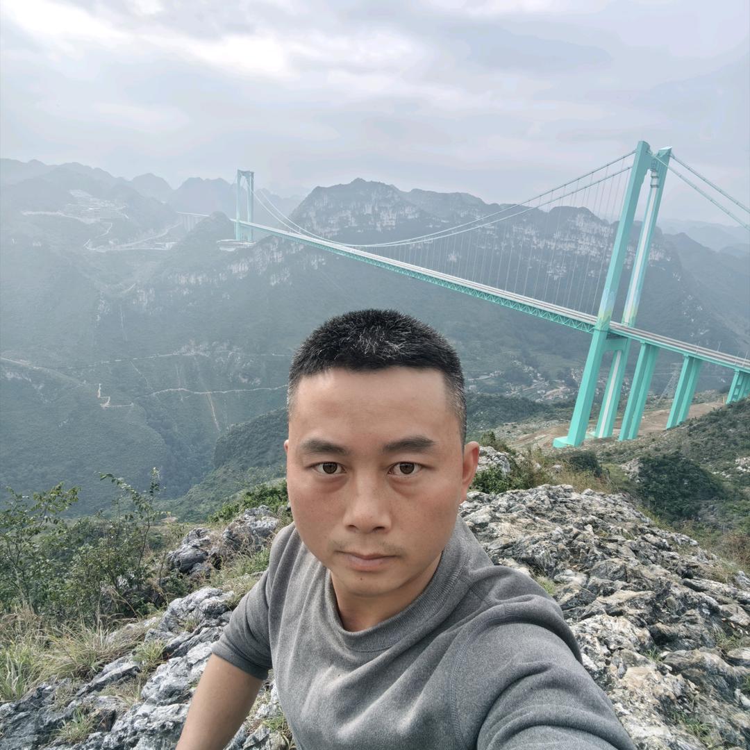 焊工小周