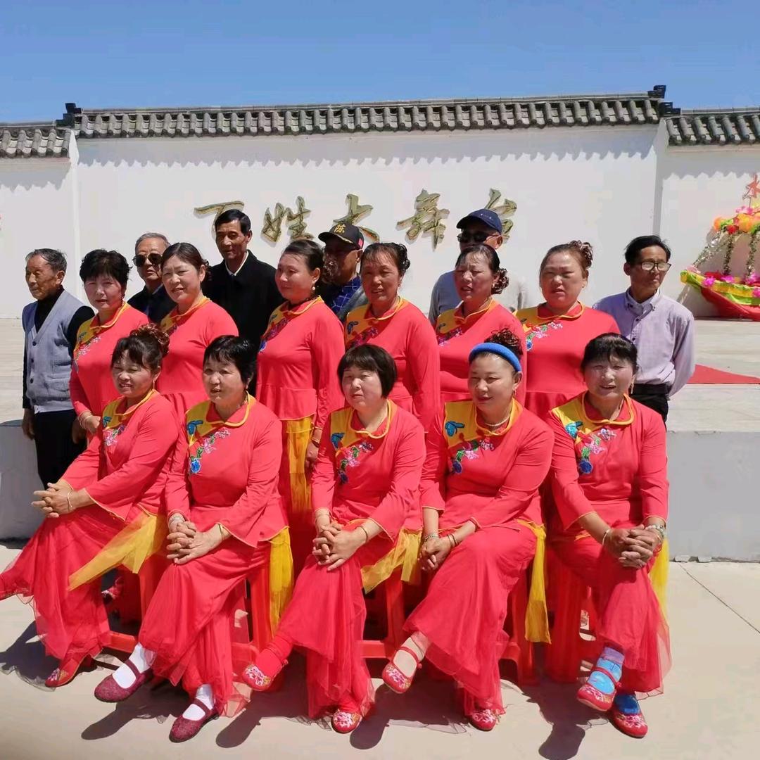 沿湖村老年娱乐