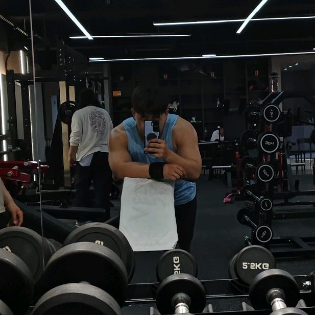 🏃🏻‍♀️减肥中的禄禄