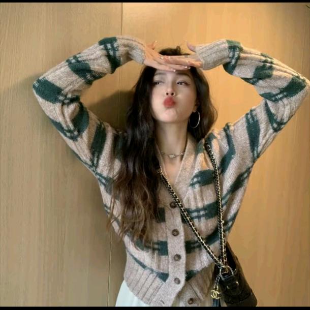 徐若桃穿搭分享