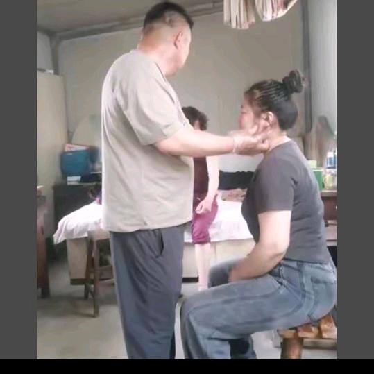 娇蹂妙手〉名，路