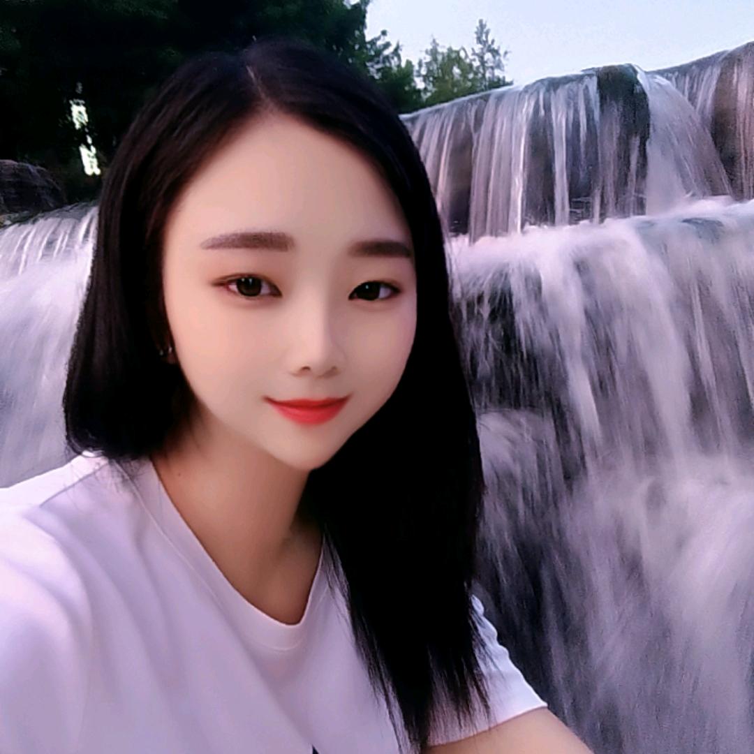 🍀云°ꦿ朵⁵²º᭄