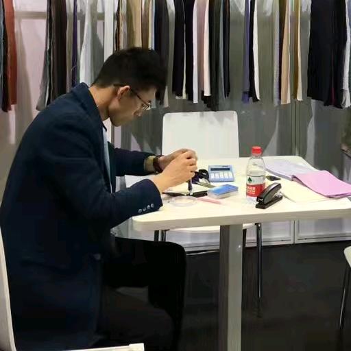 沁良QINLIANG麻界新至尊亚麻工作室