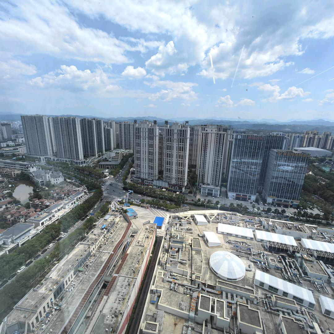 卖瓷砖的小胖墩