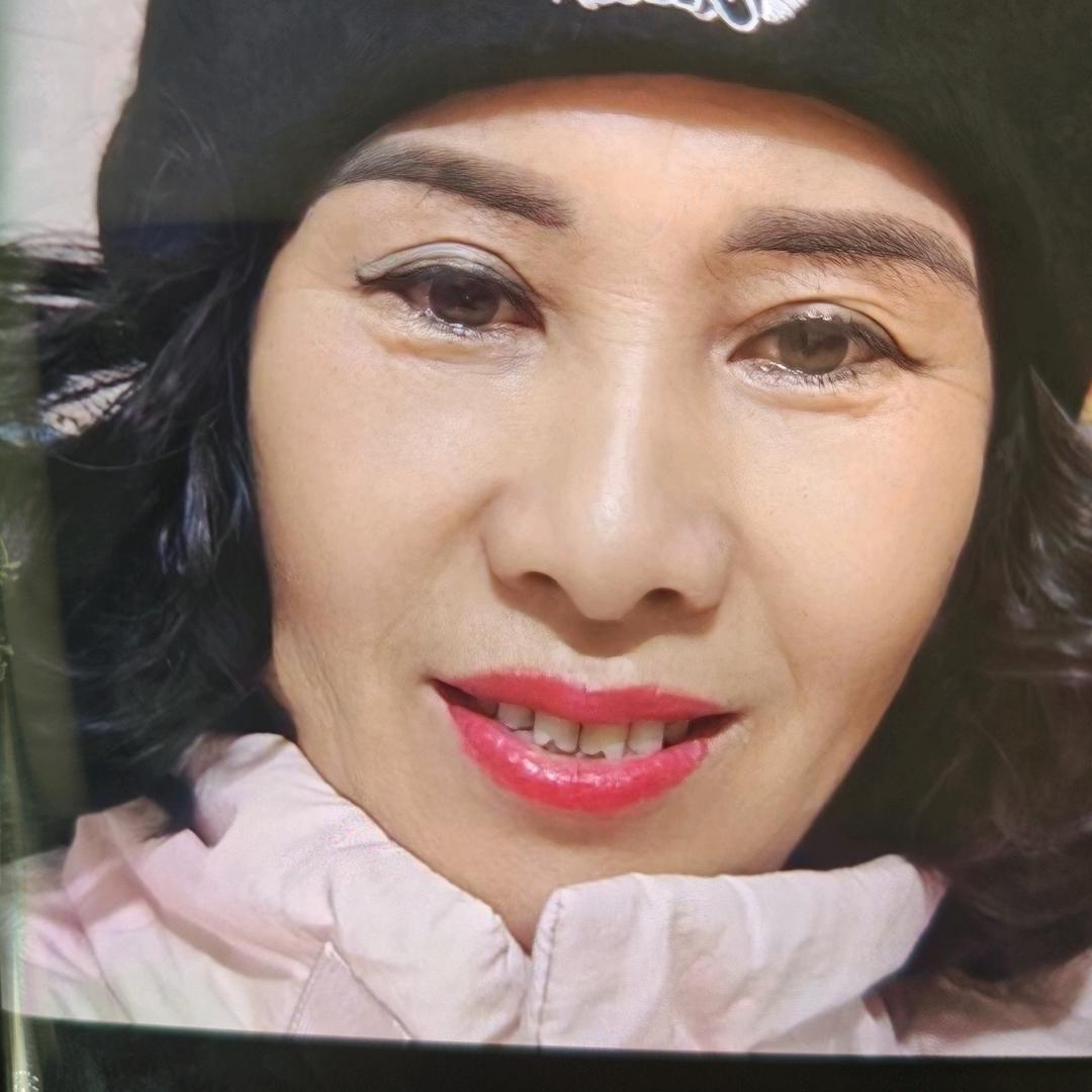 爱笑的军姐