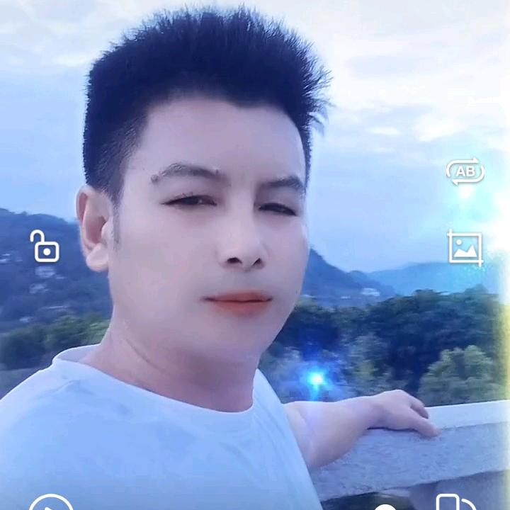 你若一直在，我会一直爱！