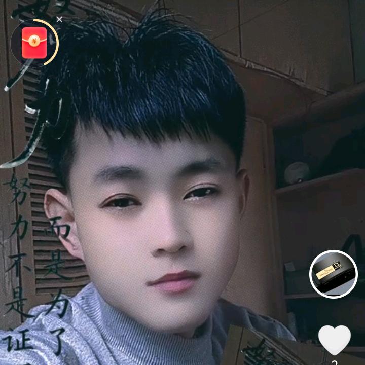 @鞋厂打包小伙子