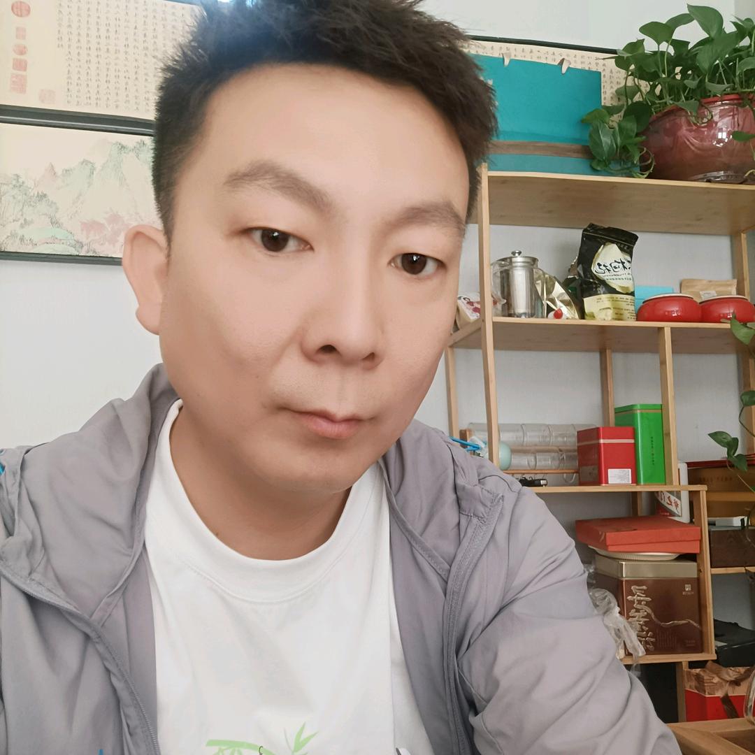 小刘.