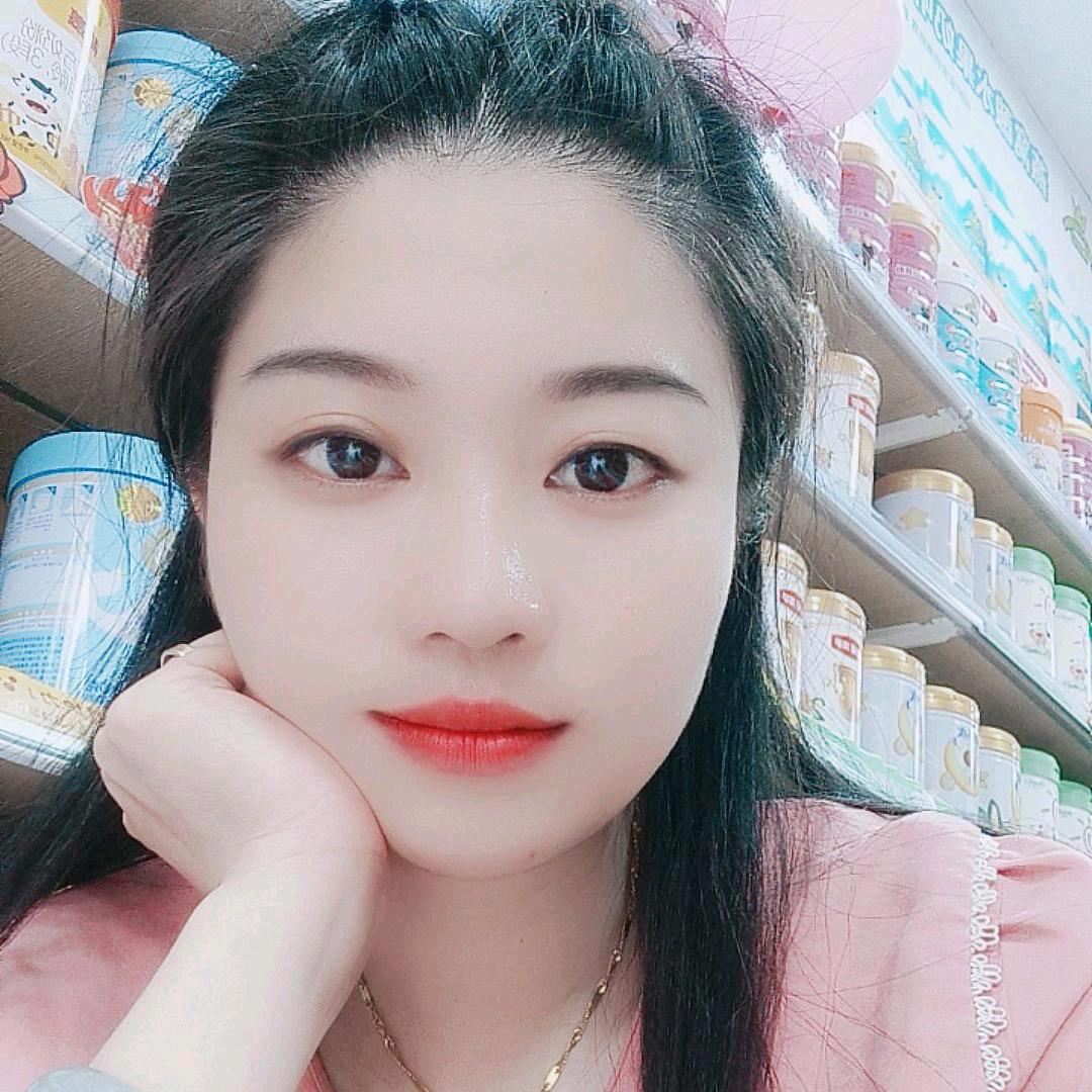 小英化妆品店、幸福宝贝母婴店