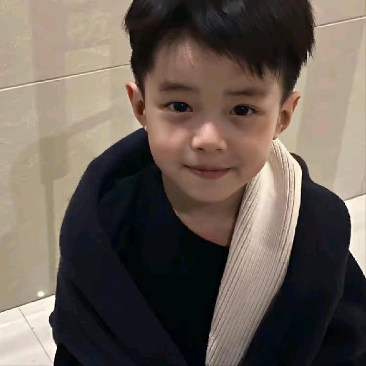 小呆呆