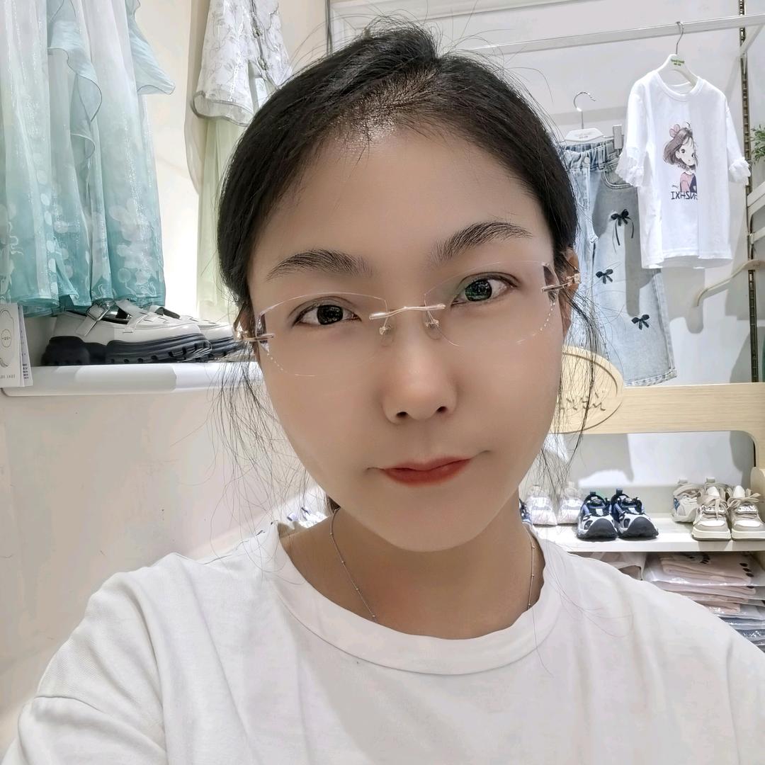 永昌嘉卫邦尼服装店