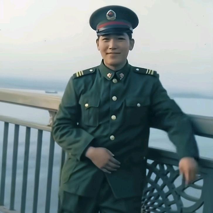 谭谭