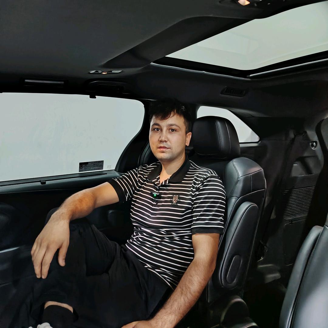 阿迪力公平二手车