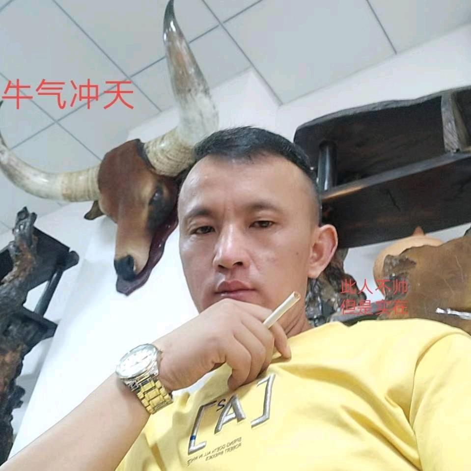 🐏🌱小七哥🌺