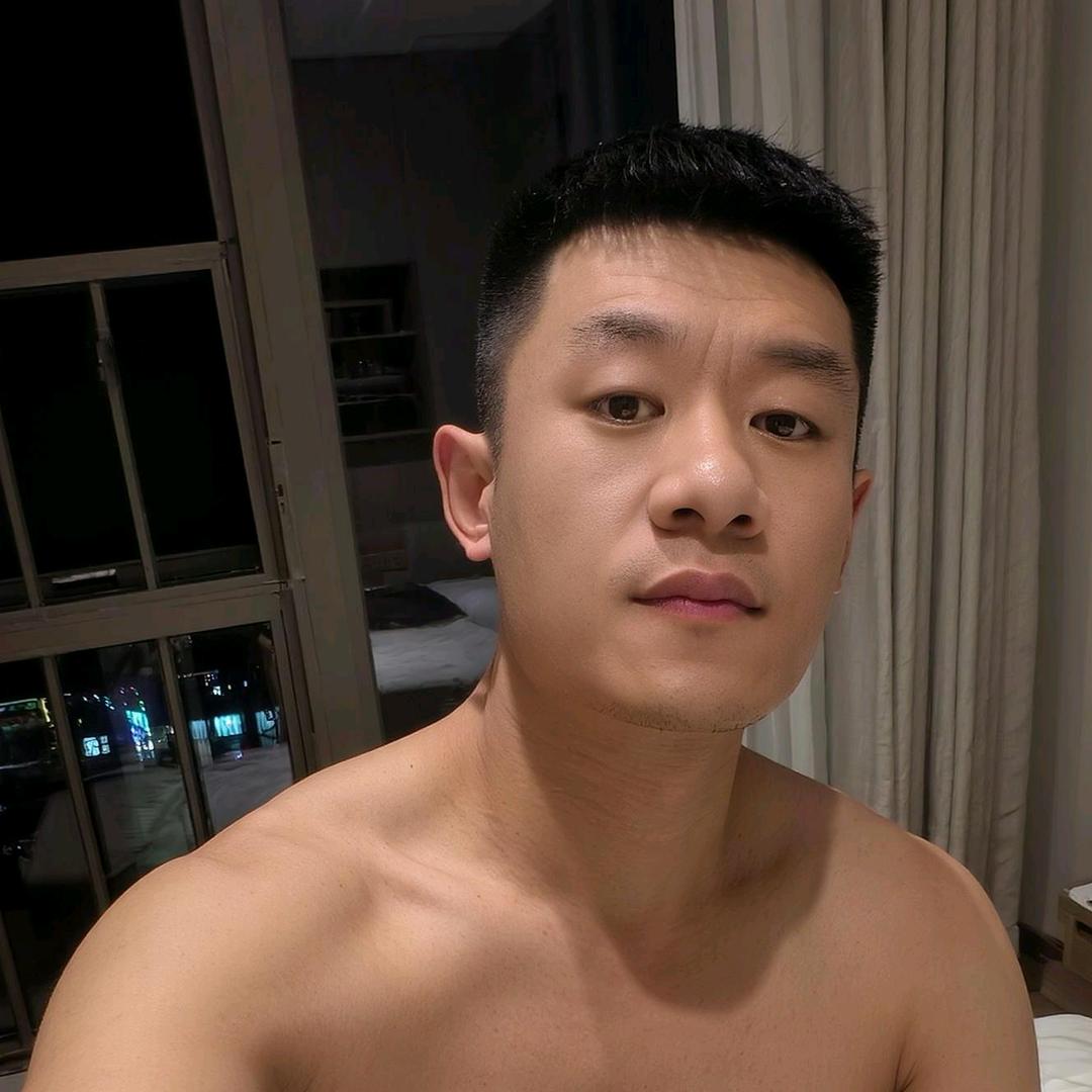 老王（不糊涂)