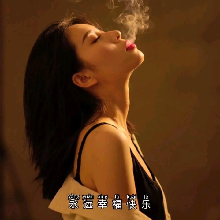 自律家（倩水之意，环带巍峰）