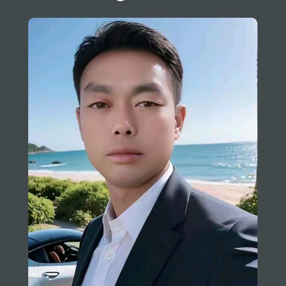 🐴🐴78年的一匹老🐴光头哥