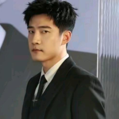 我在乱世当咸鱼