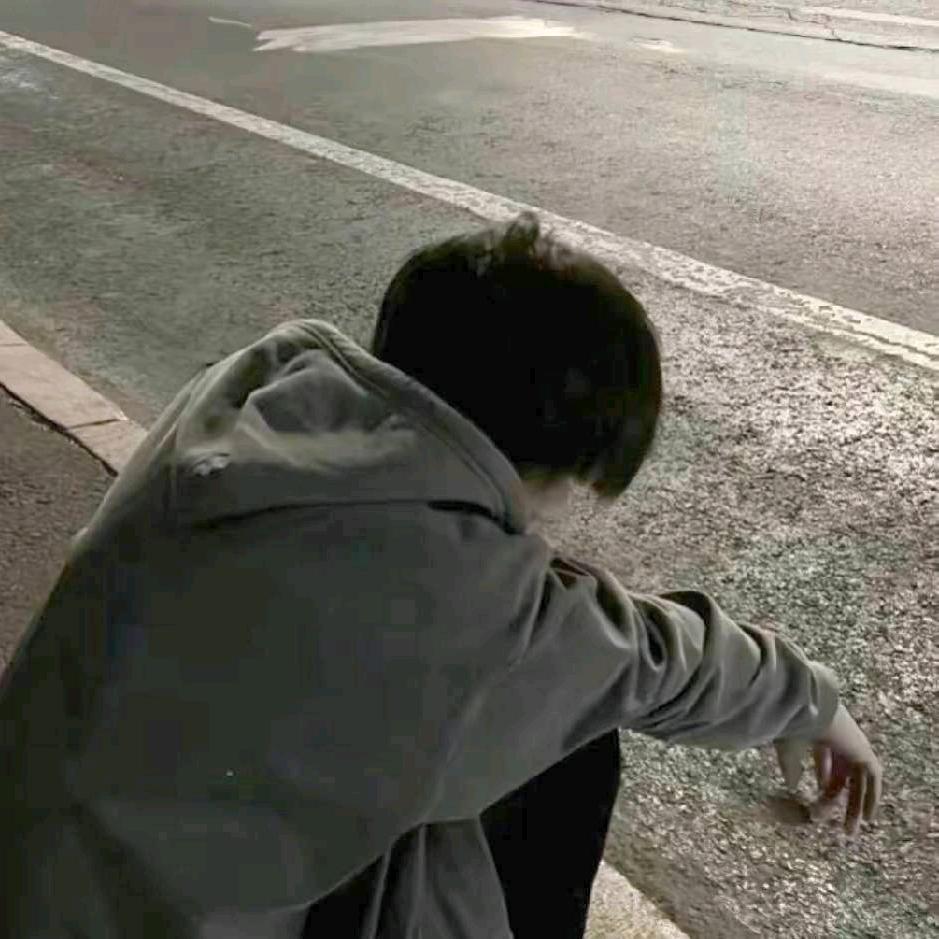 反方向的昊.