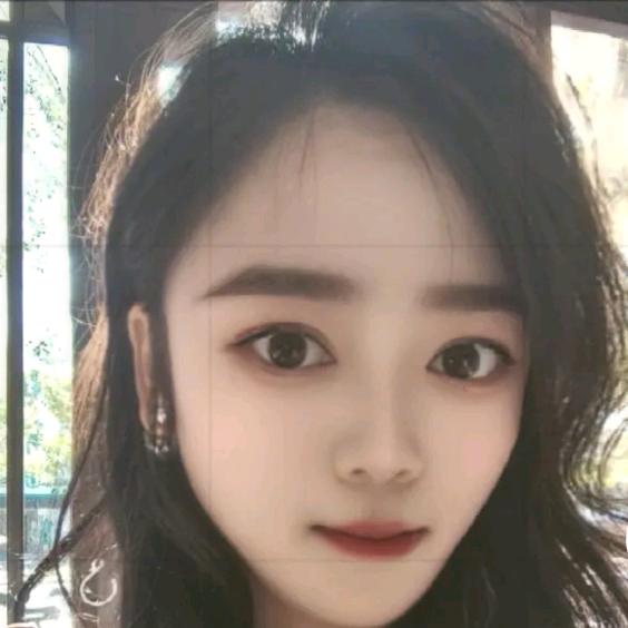 Felicity欢欢吖💕