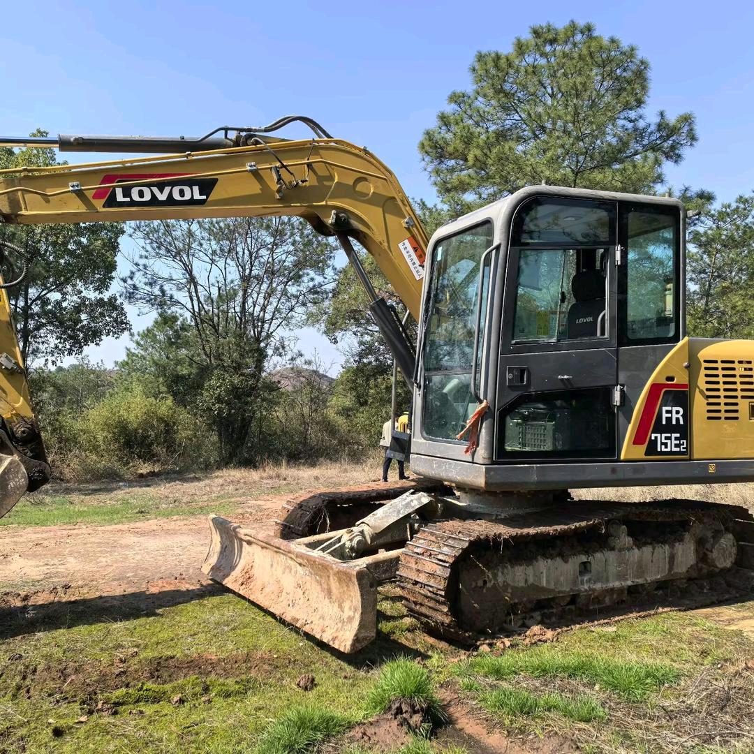 挖机有缘等合计。