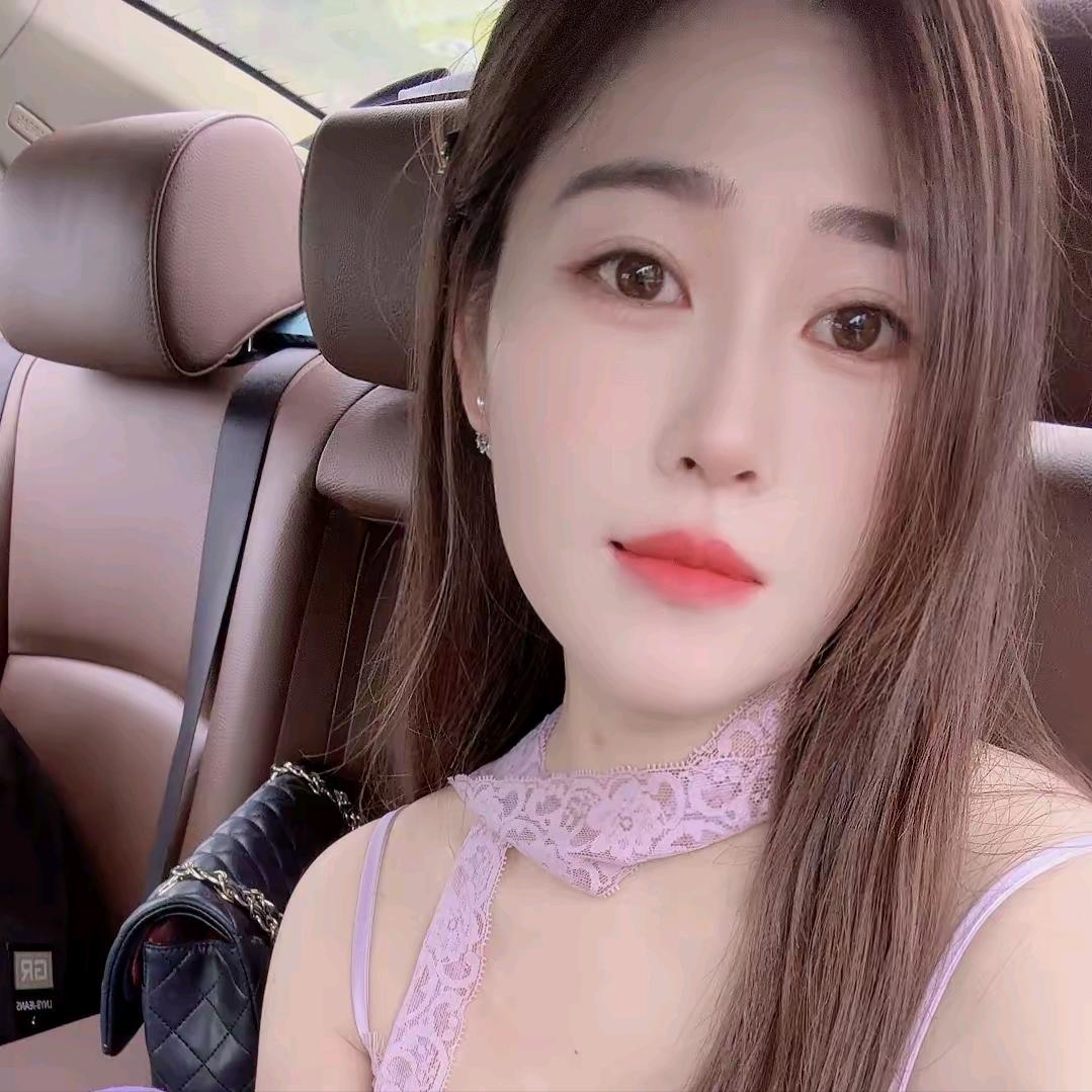 小白兔白又白956✨