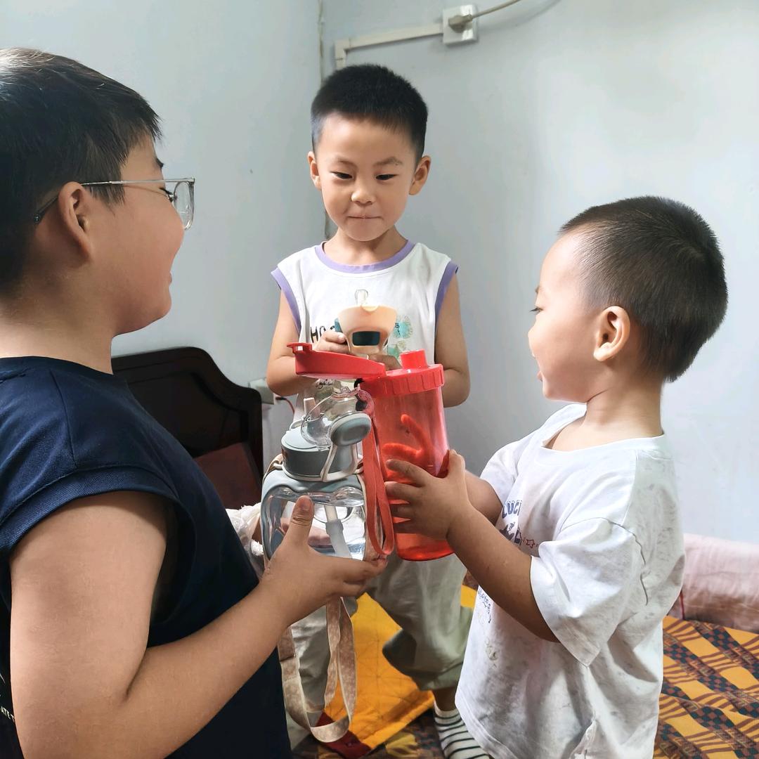 德德政政 奶奶