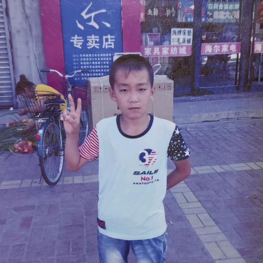 刘梓鹏儿～～～～