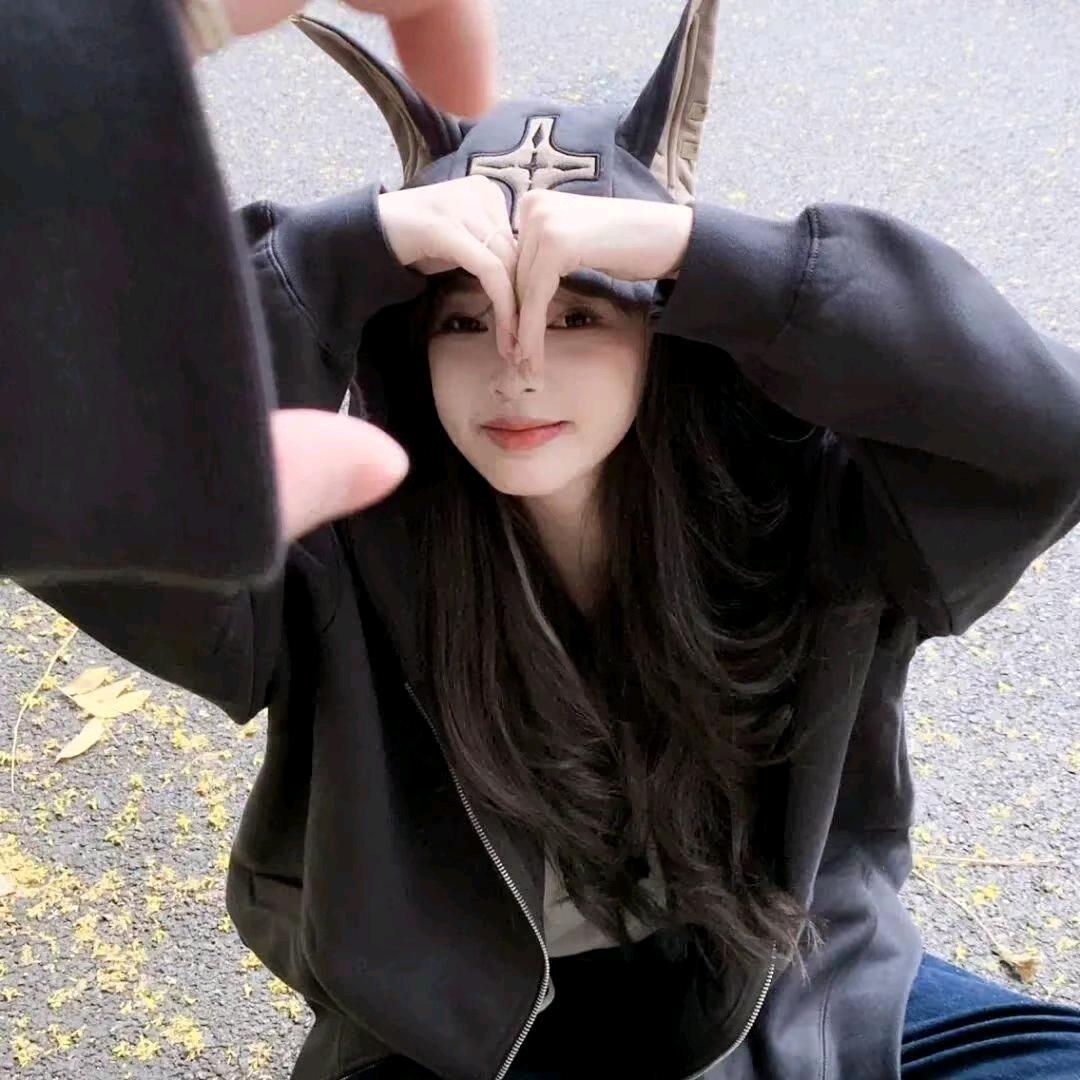 ^文文^有点懒～