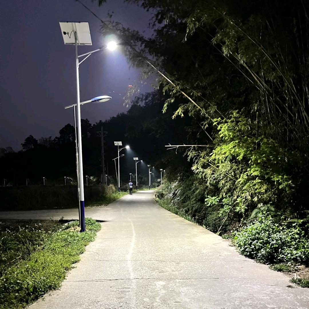 太阳能灯（闪迅）