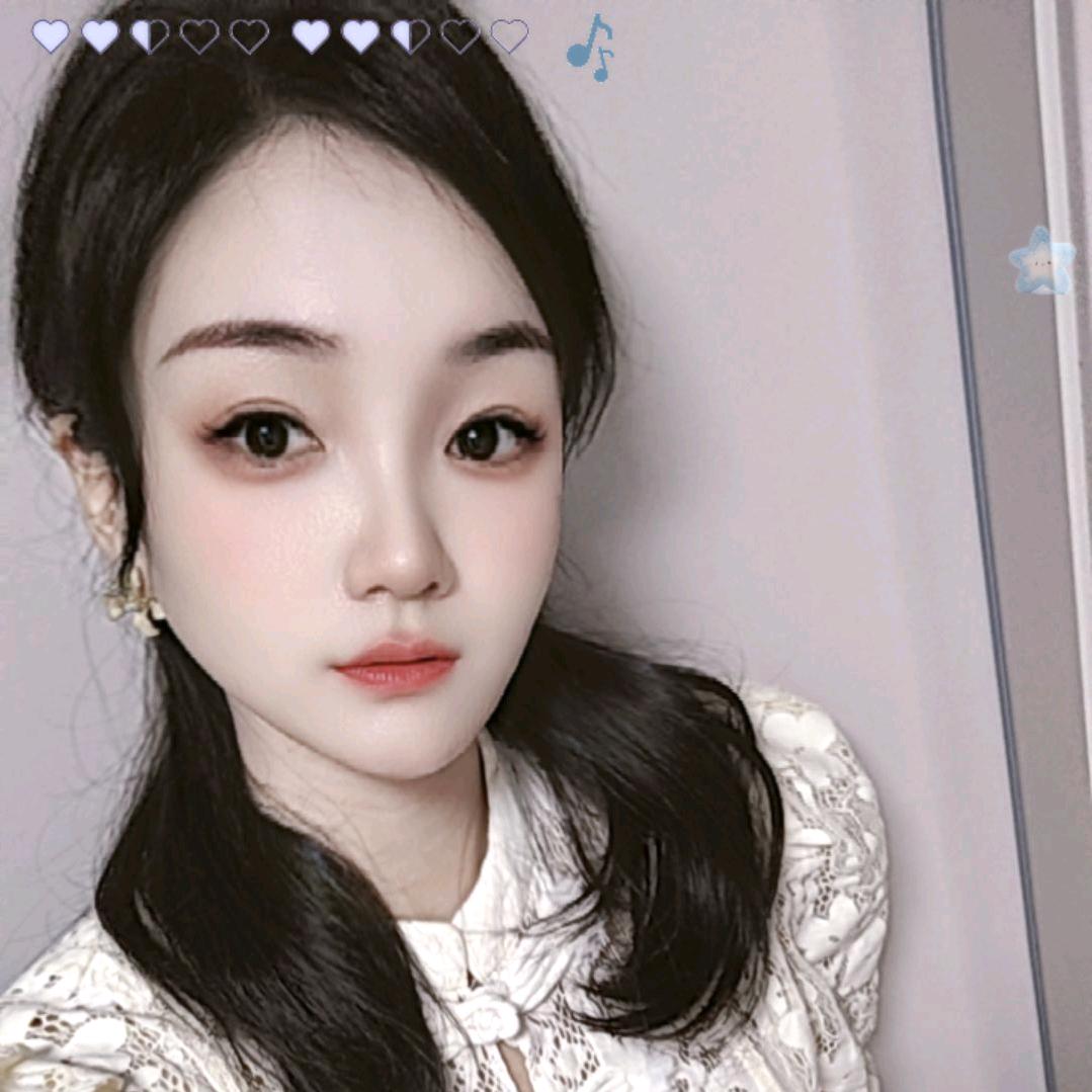 阜阳拉钢材的半挂女司机（康萌）