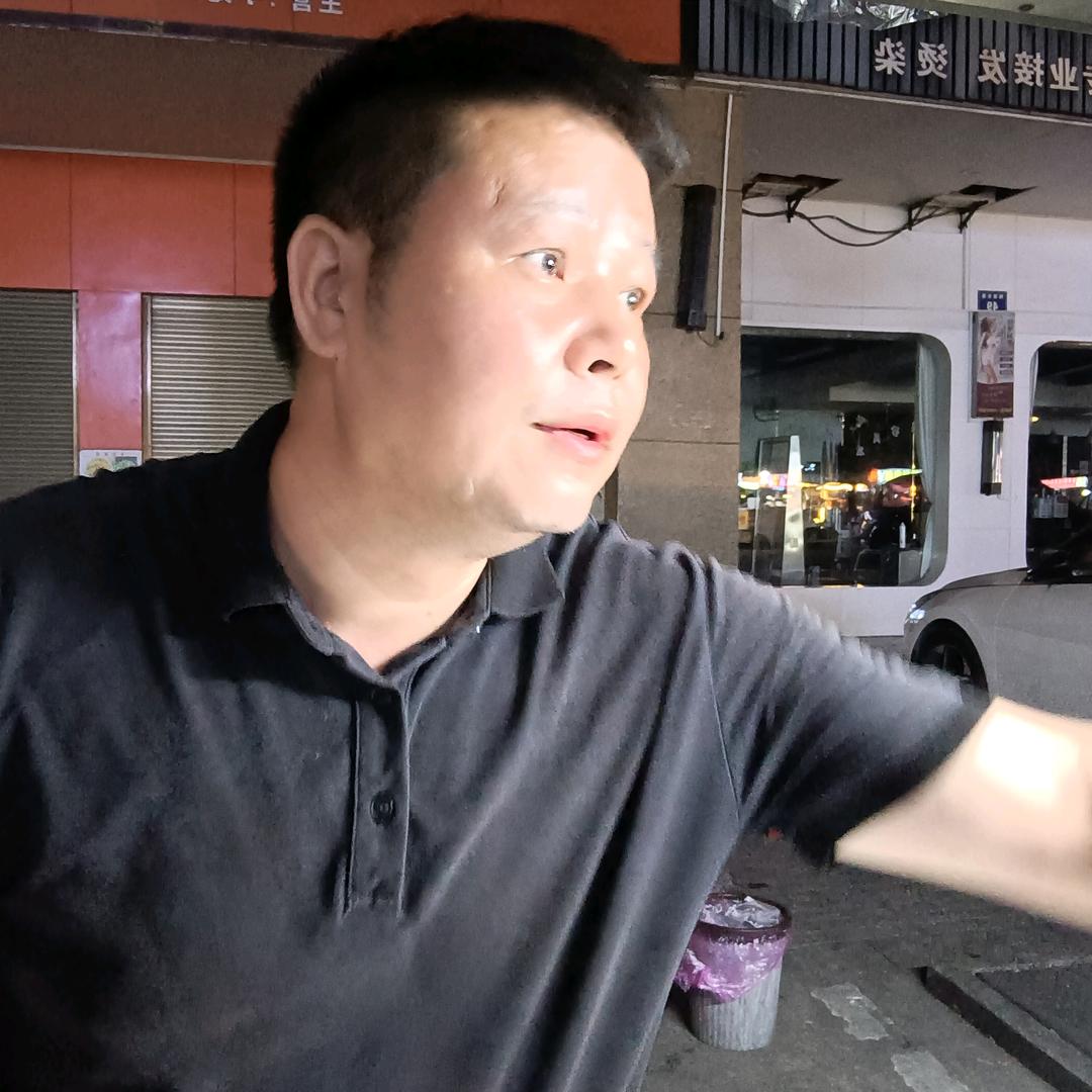 四海哥晚上8.30