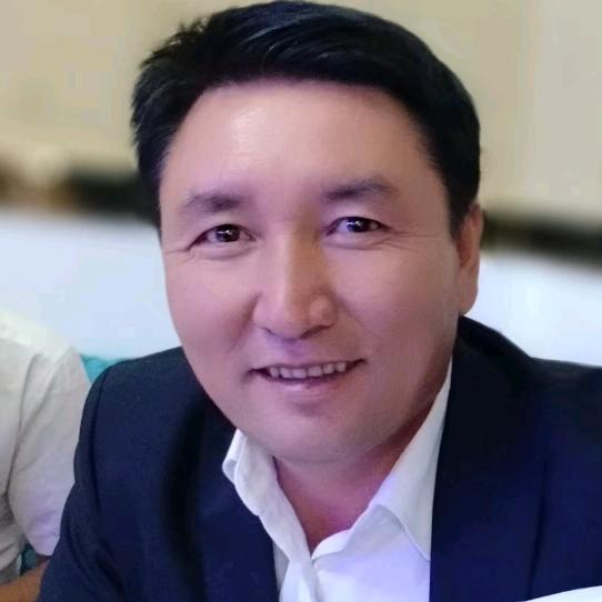 巴合特艾力 阿肯