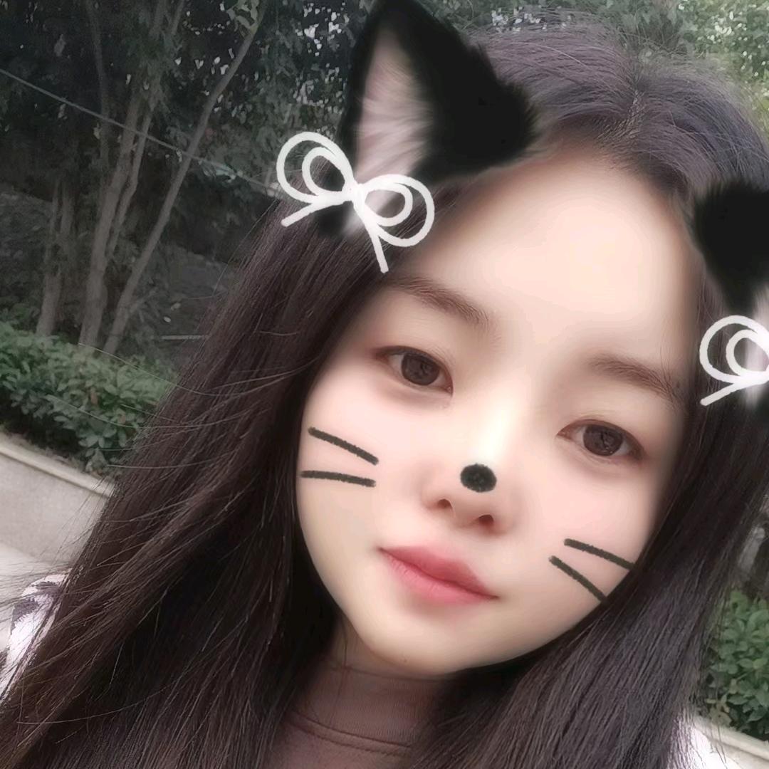 可爱宝丫头