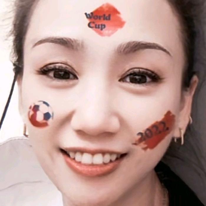 接吻猫大连百年港湾奥特莱斯店-小双