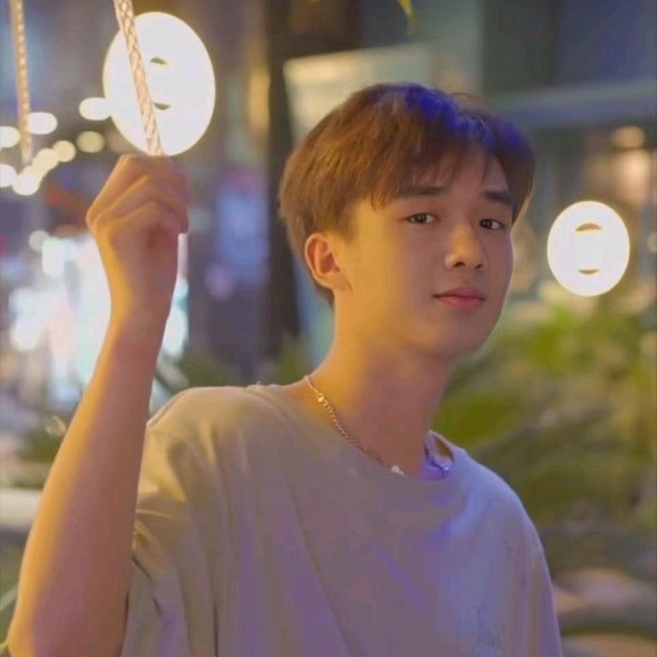 小鱼DD