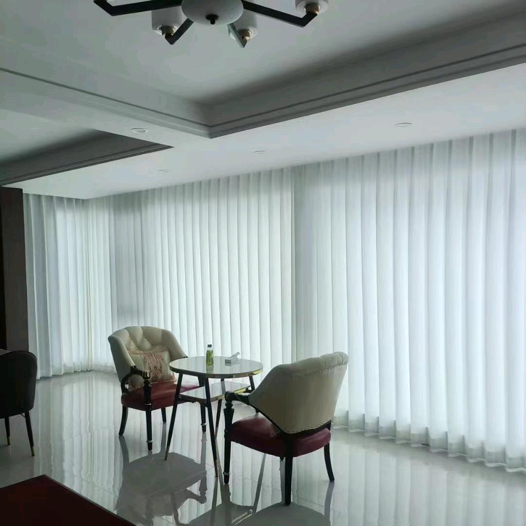 纳雍馨辰布艺窗帘软装馆