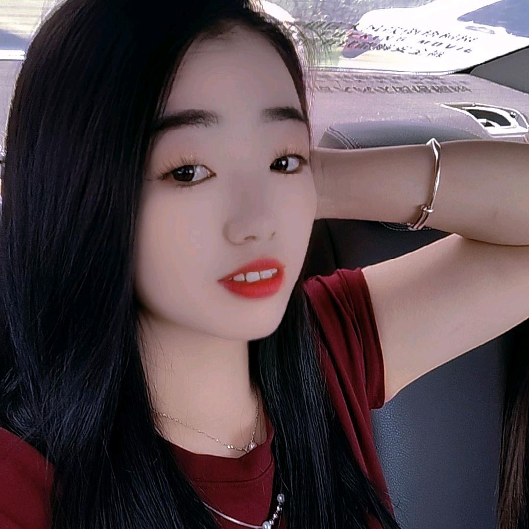 不会撒娇的小姐姐