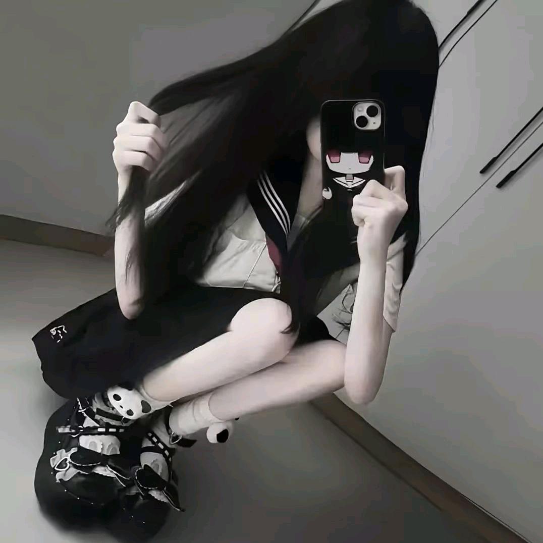 𝙉𝙖𝙞𝙫𝙚
