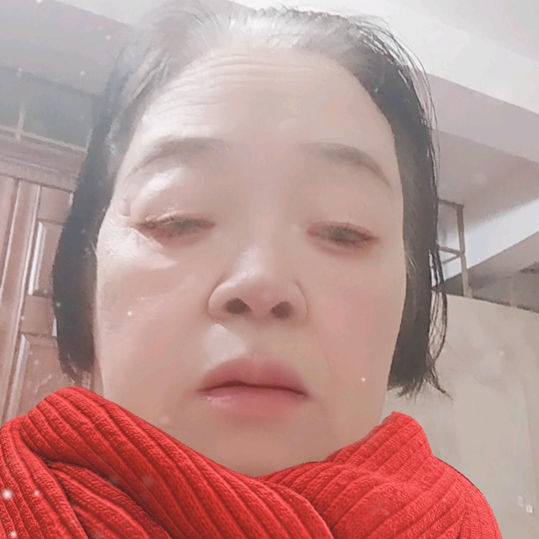 英姨.