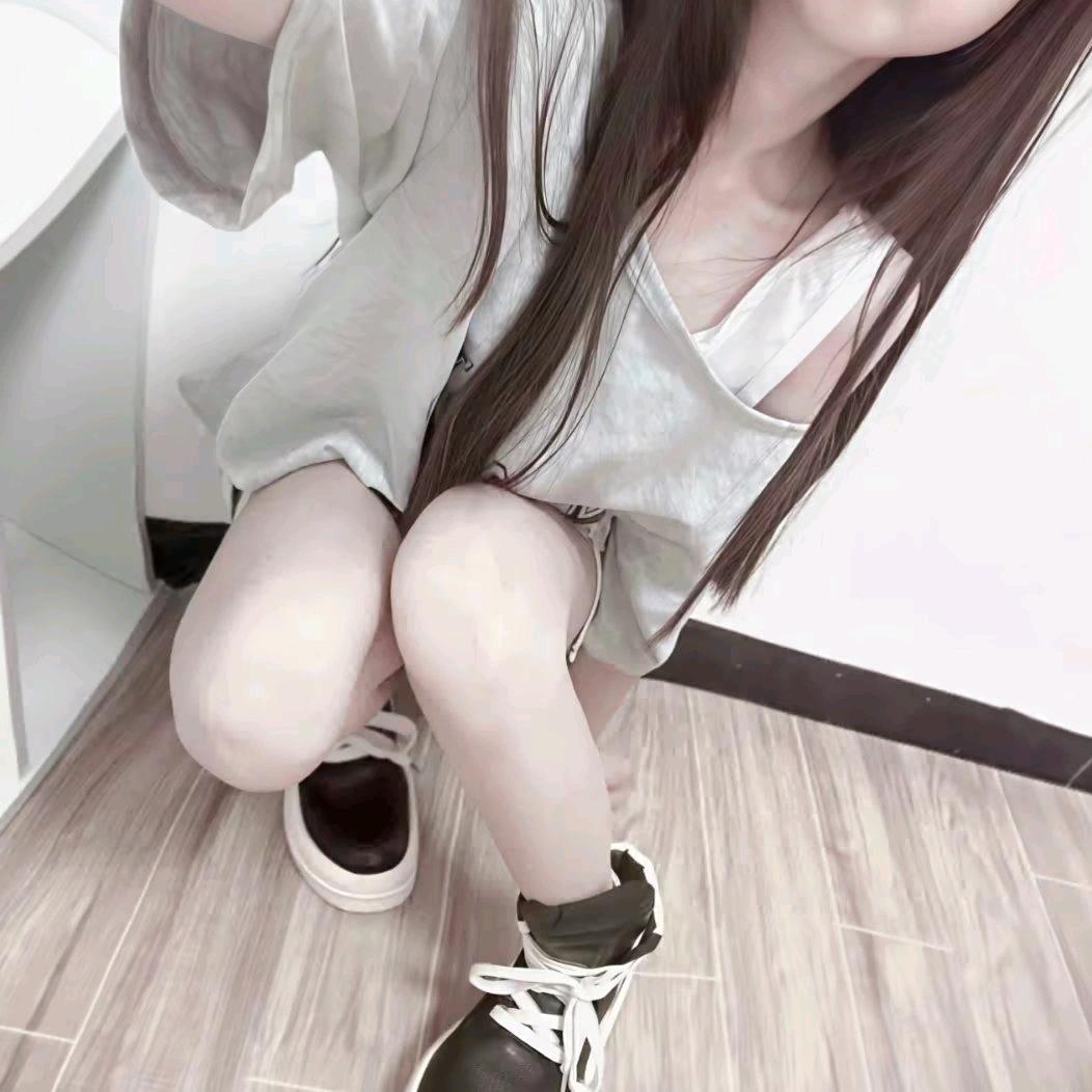 Hello、Y7^