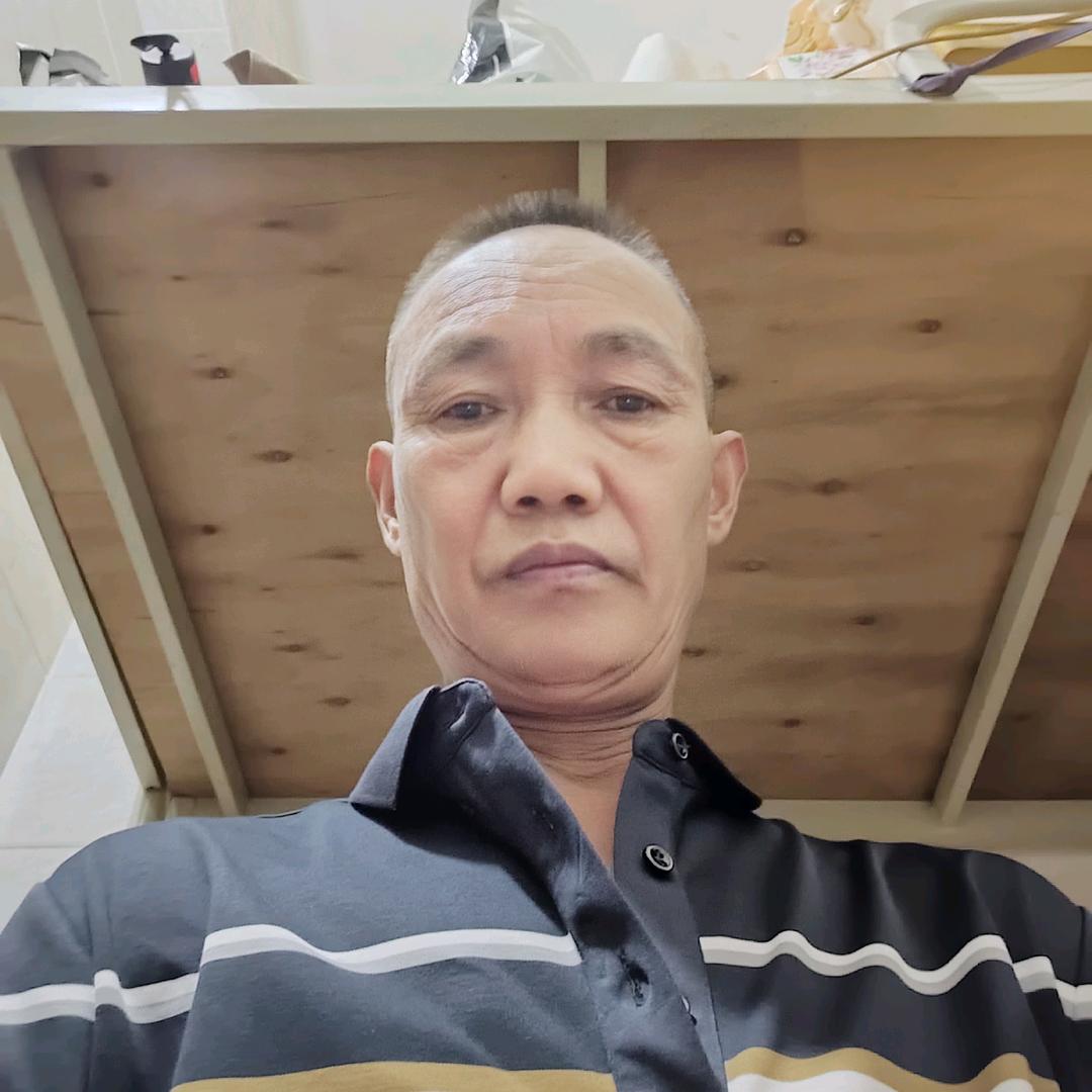 明明爸。（早上5点一20分）开播