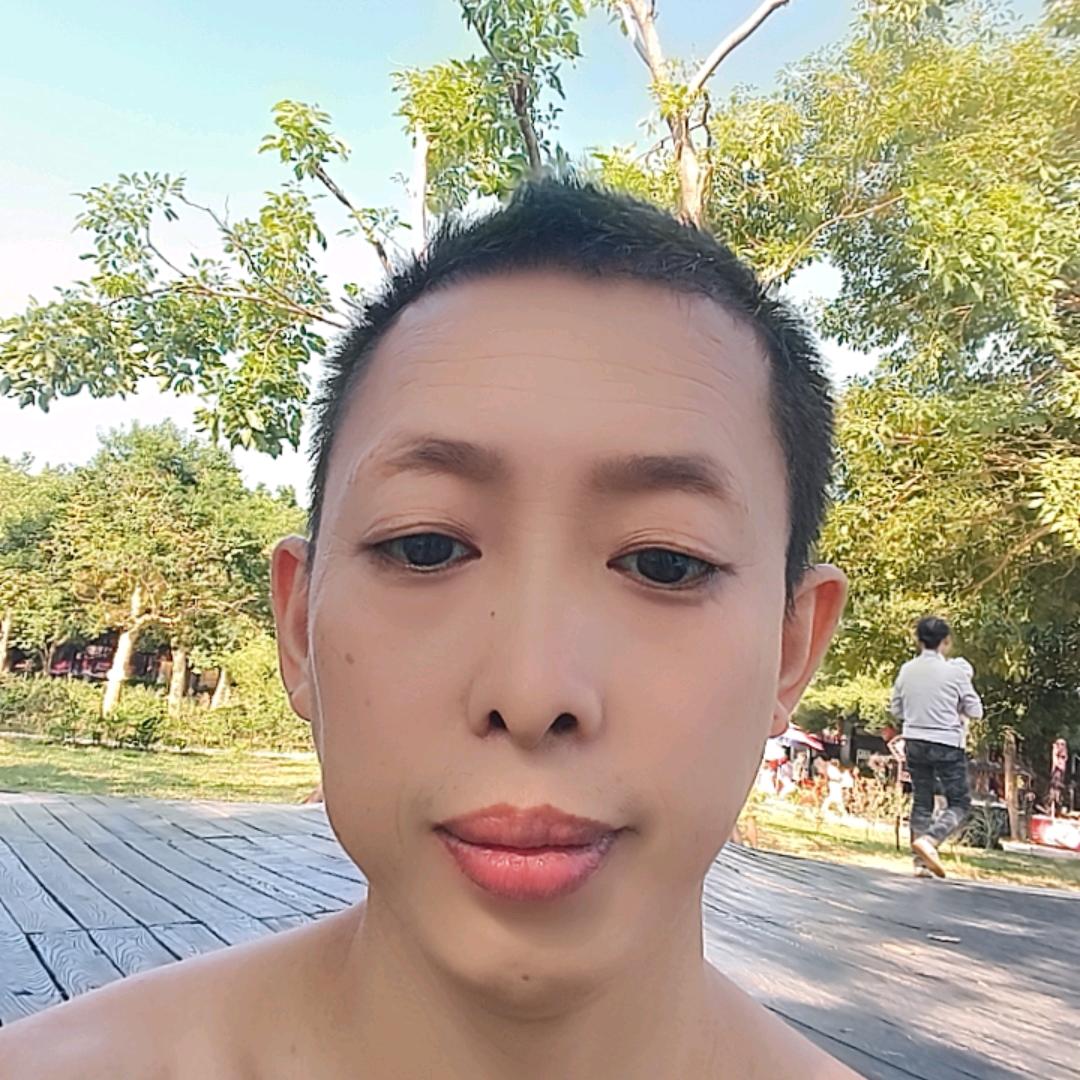 恒超服饰