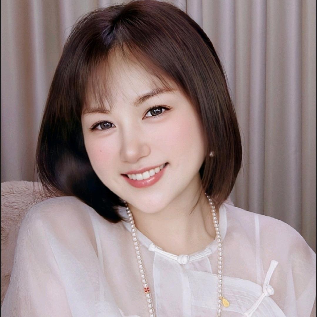 李圆圆¹⁹⁸²